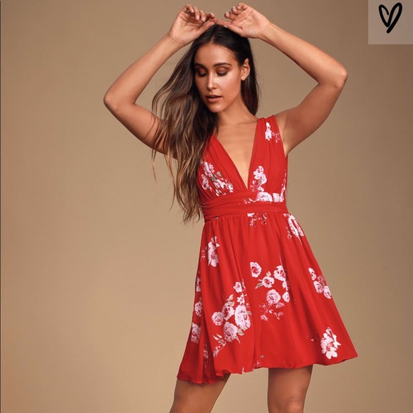 Lulus Dresses & Skirts - LULUS MILANA RED FLORAL PRINT RUCHED MINI DRESS